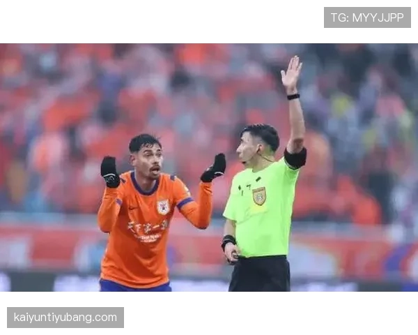 点球判罚中球员提前进区，这种违规为什么有时不被吹罚？