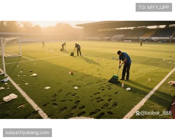 规则拆解型：职业足球对草坪场地有哪些硬性要求？