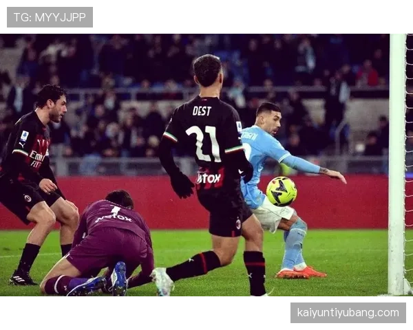 AC米兰战术困局加剧：依赖老将暴露争冠短板，红黑军团复兴之路遇阻？