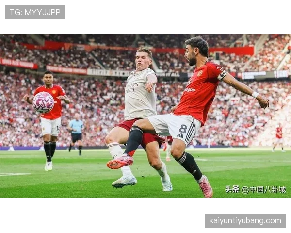 曼联近期防线失误频繁，这一问题是否对球队争冠稳定性形成制约